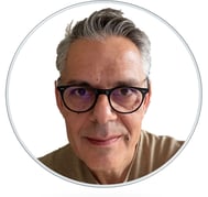 A portrait image of Jannis Blume cropped in a circle